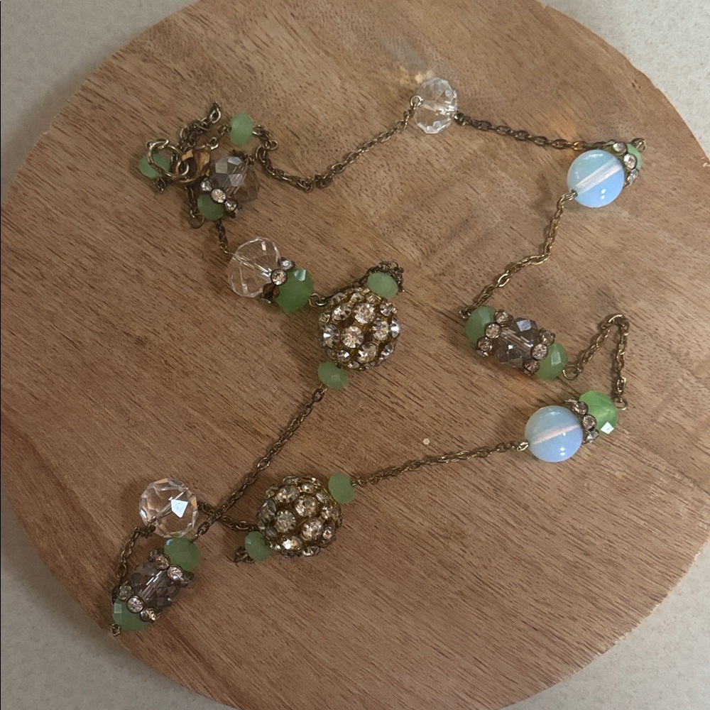 Chic Silver and Green Necklace